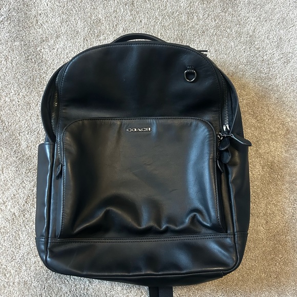 バッグ COACH Graham Backpack all Leather Black Coach Graham Backpack in Signature Leather F50719 – Luxe Paradise